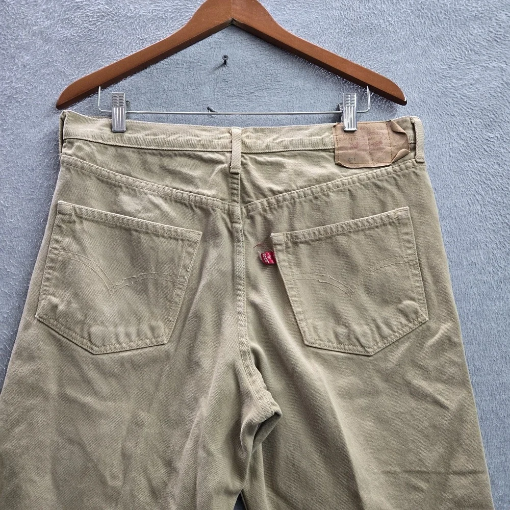 VINTAGE Levi's 501 Men Jeans 36X32 Khaki Original Fit Straight Twill 24